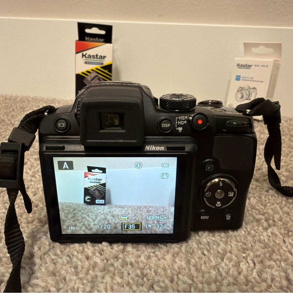 Nikon Coolpix P500 HD 1080p 12.1MP Digital Camera w/ Brand New Battery & Charger - Picture 3 of 4